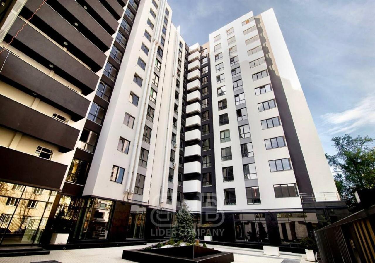 Minimalist Style Apartment With Best Location Chisinau Luaran gambar